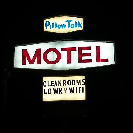 Pillow Talk Motel Wellington Екстериор снимка