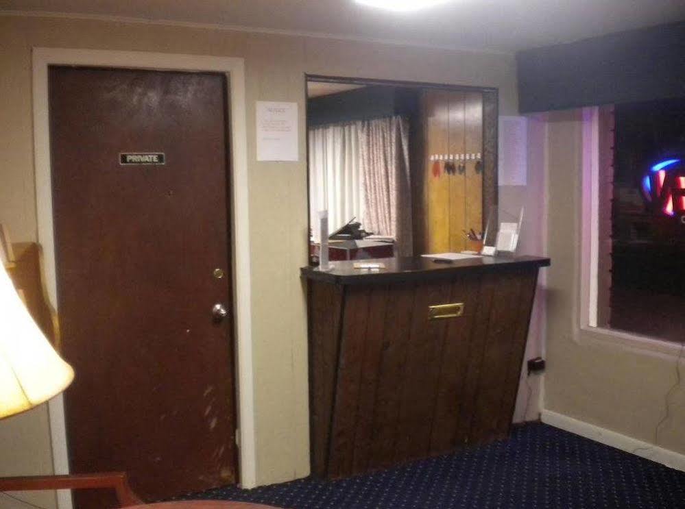 Pillow Talk Motel Wellington Екстериор снимка