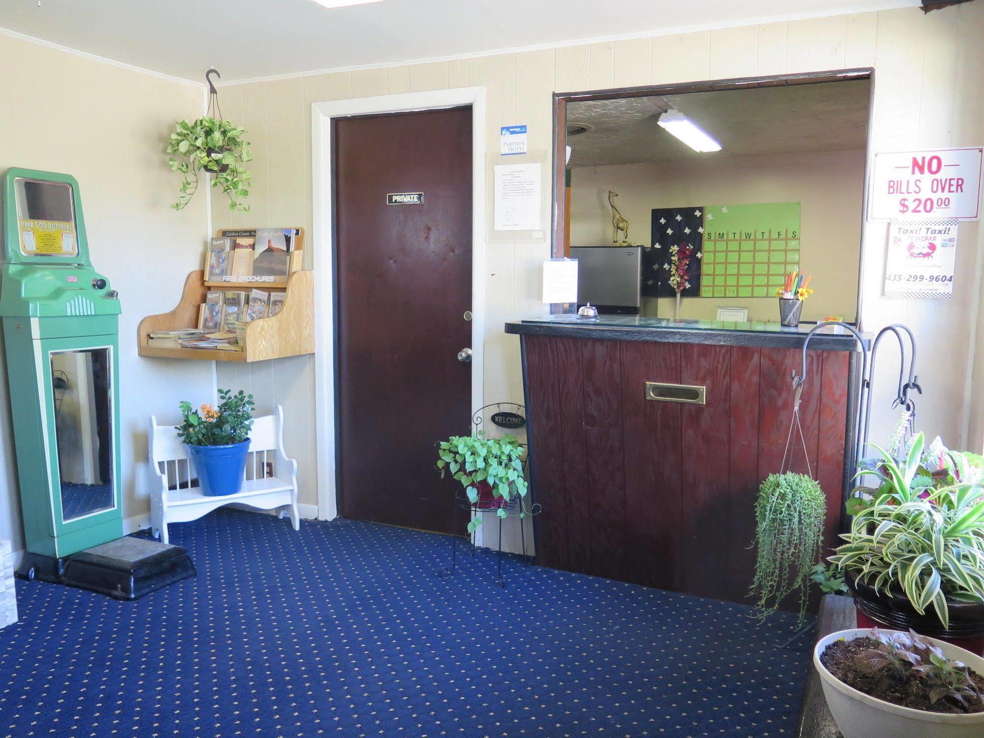Pillow Talk Motel Wellington Екстериор снимка